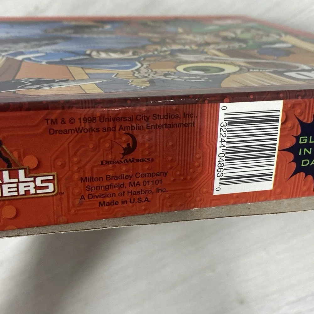 Lot of Two Vintage 1998 Milton Bradley Small Soldiers Glow Dark 200pc Puzzles